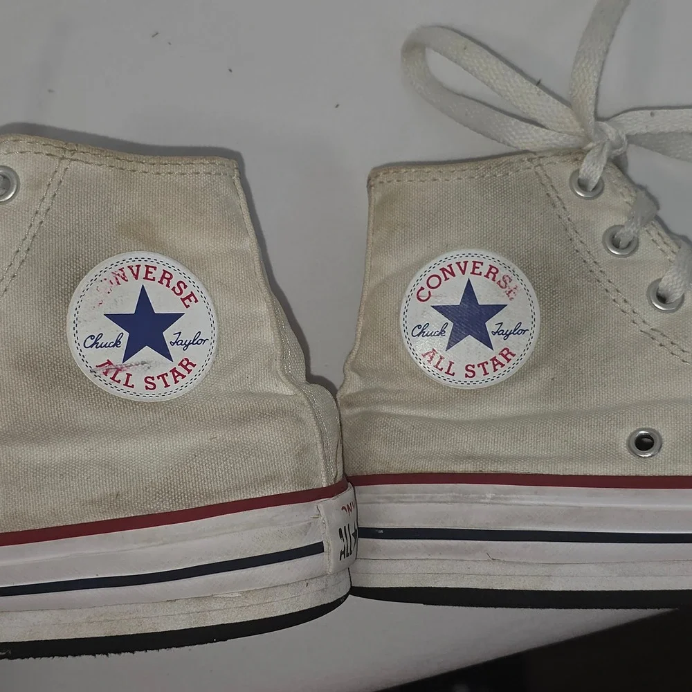 Converse Chuck Taylor EVA Lift High Top Platform Youth Size 2 Sneakers 372860F